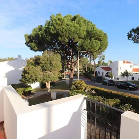Vale Do Lobo 920 Lovely 3 Bedroom Perfect For Families Close To Amenities