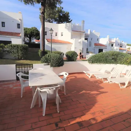 Vale Do Lobo 920 Lovely 3 Bedroom Perfect For Families Close To Amenities *